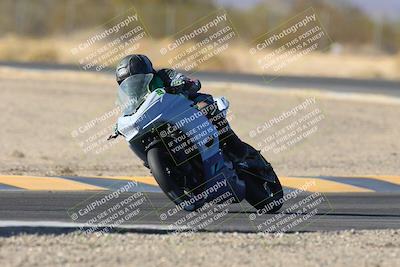 media/Jan-10-2025-CVMA Friday Practice (Fri) [[489e0da257]]/Group 4 and Trackday/Session 5 (Turn 7)/